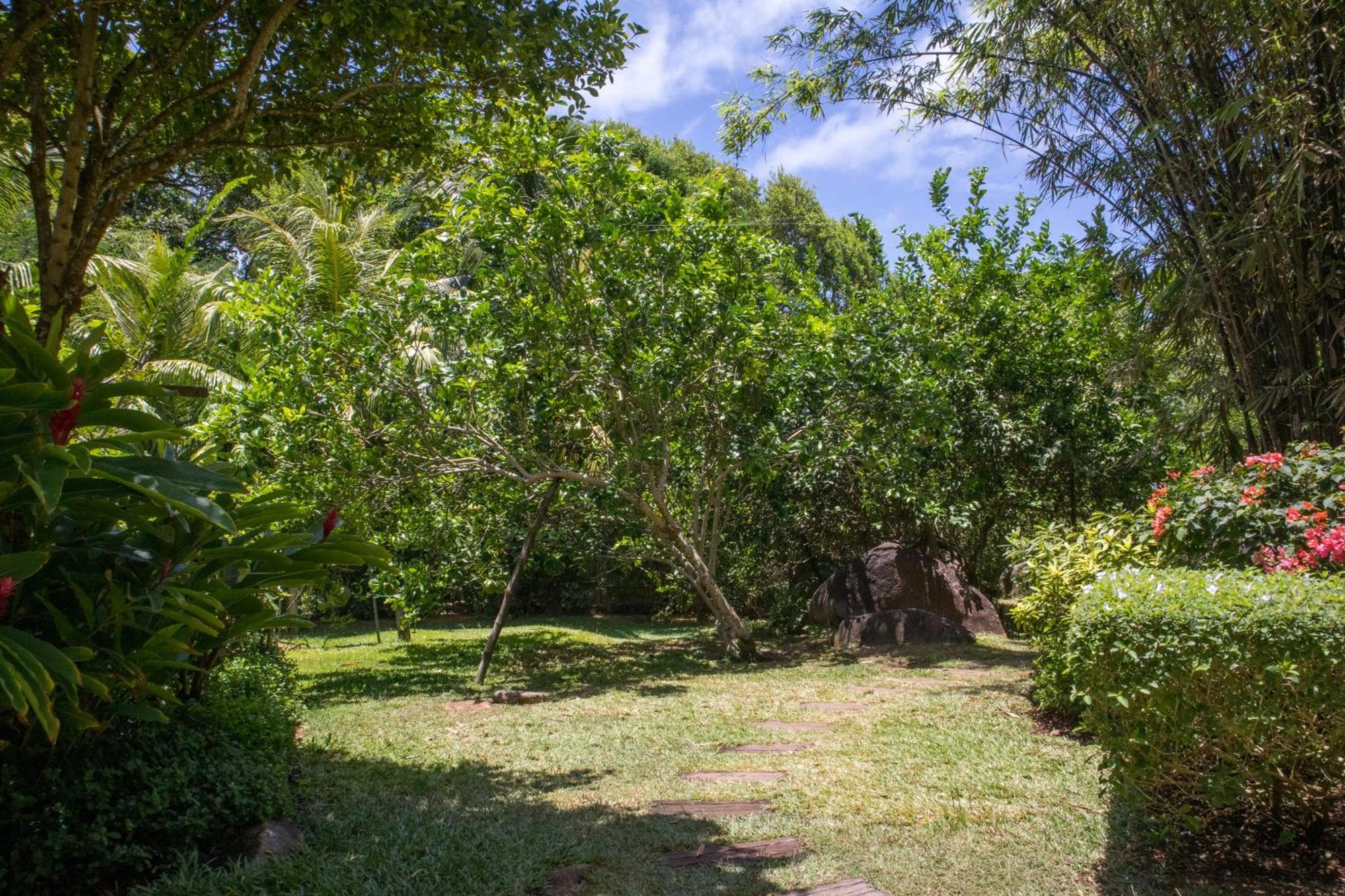 Domaine Desaubin Luxury Villas Takamaka Exterior foto